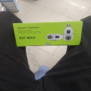 Smart camera E27MAX