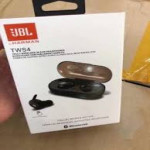 JBL TWS-4 ear buds